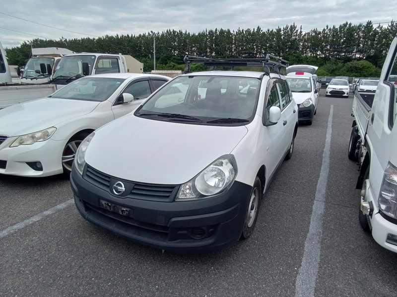 NISSAN AD
