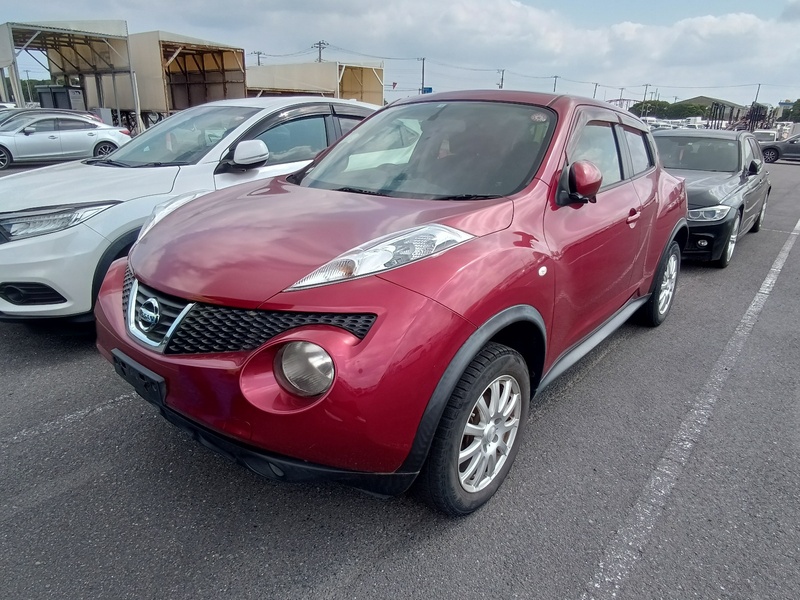 NISSAN JUKE