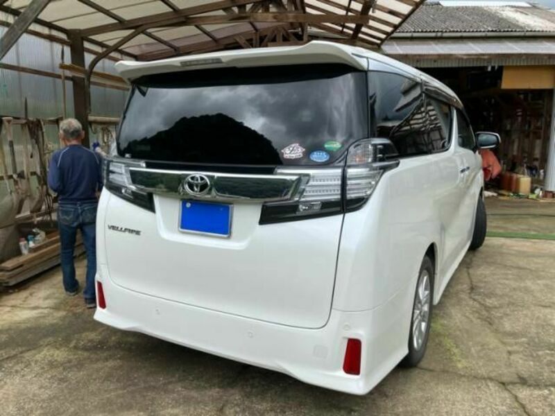 VELLFIRE