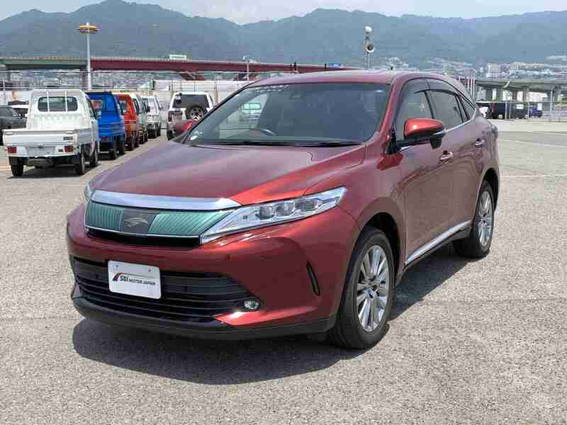TOYOTA HARRIER