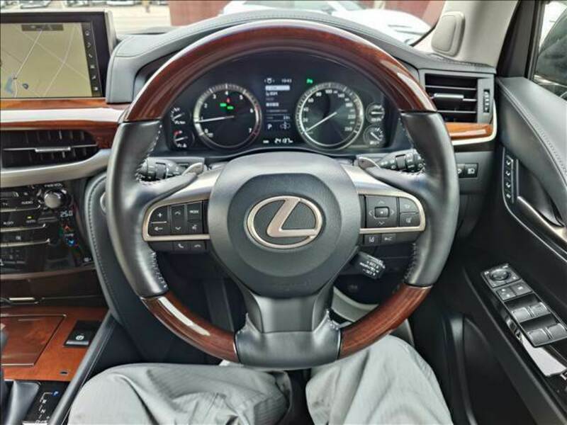 LX
