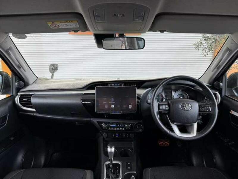HILUX