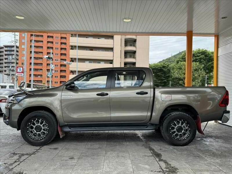 HILUX