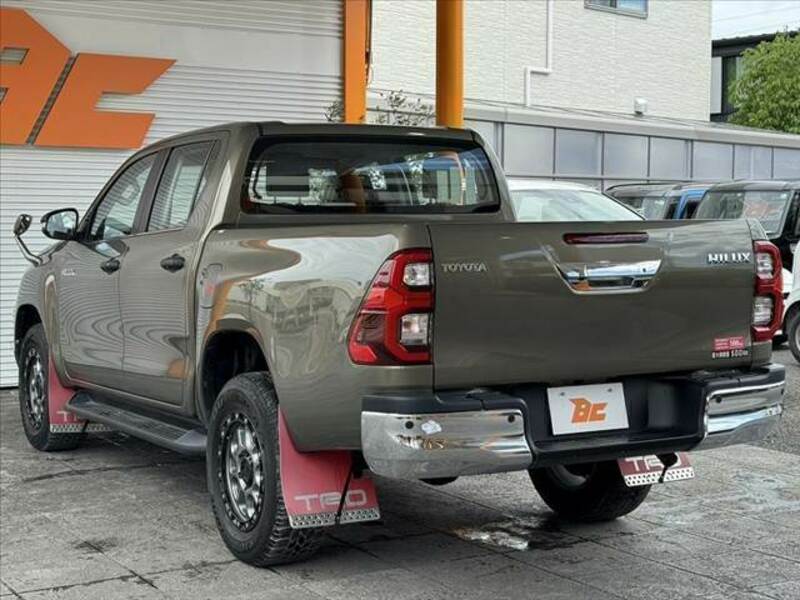 HILUX