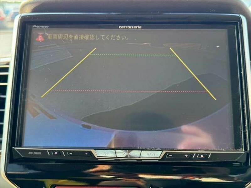 N BOX