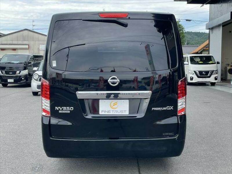 NV350 CARAVAN