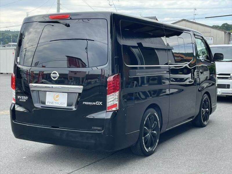 NV350 CARAVAN