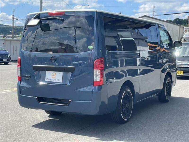 NV350 CARAVAN