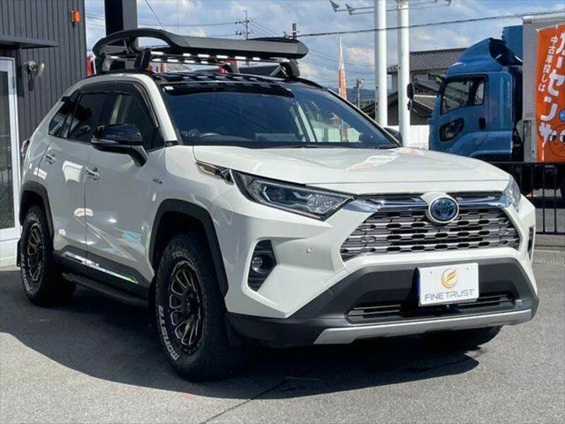 RAV4