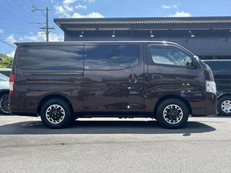 NV350 CARAVAN