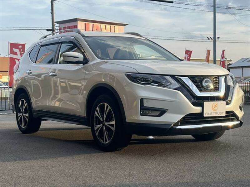X-TRAIL
