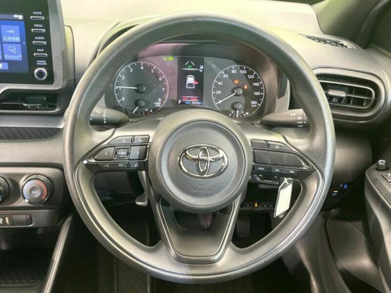 YARIS