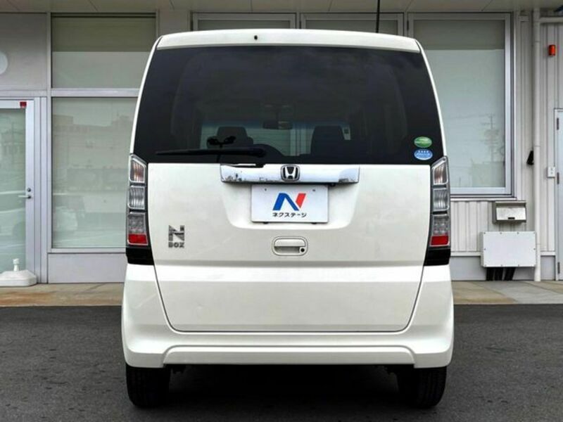 N BOX