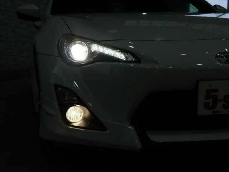 86