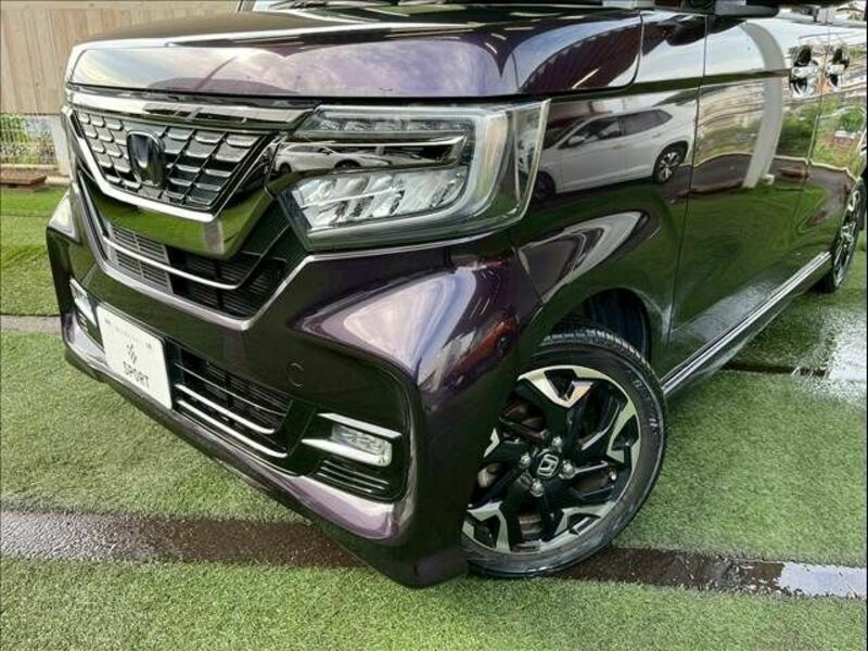 N BOX CUSTOM