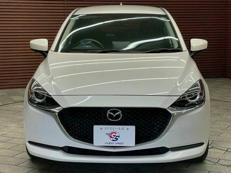 MAZDA2