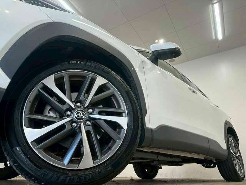 COROLLA CROSS
