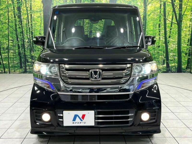 N BOX CUSTOM