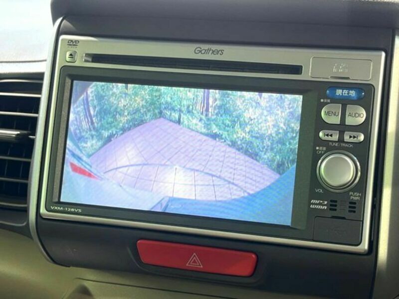 N BOX