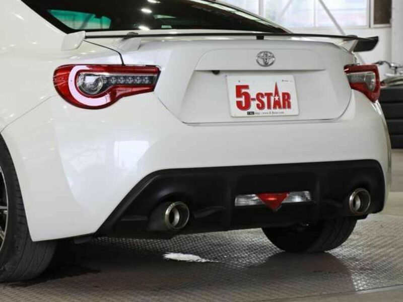 86