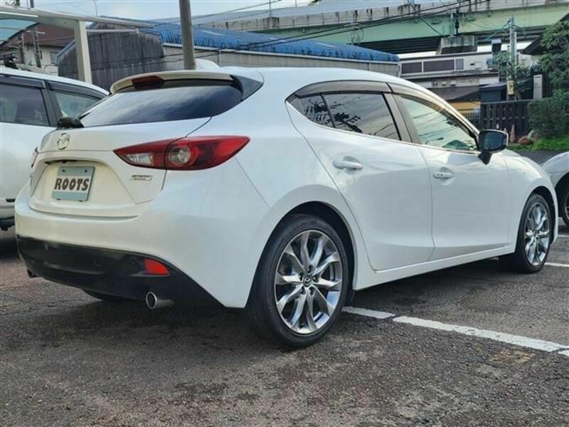 AXELA SPORTS
