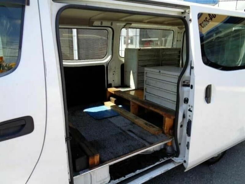 NV350 CARAVAN