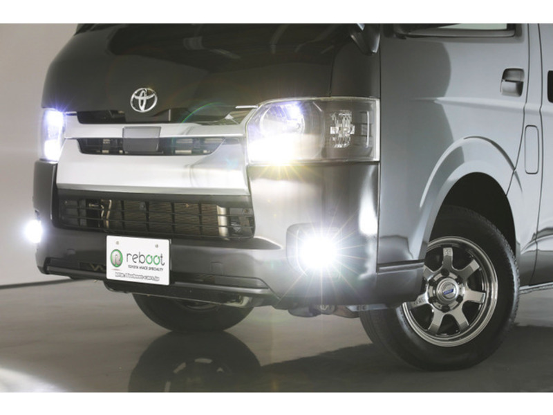 HIACE VAN