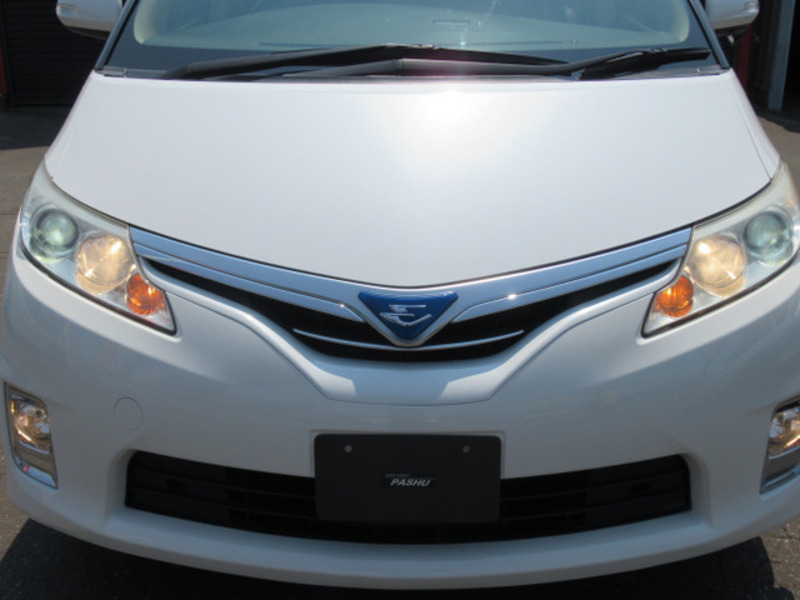 ESTIMA HYBRID