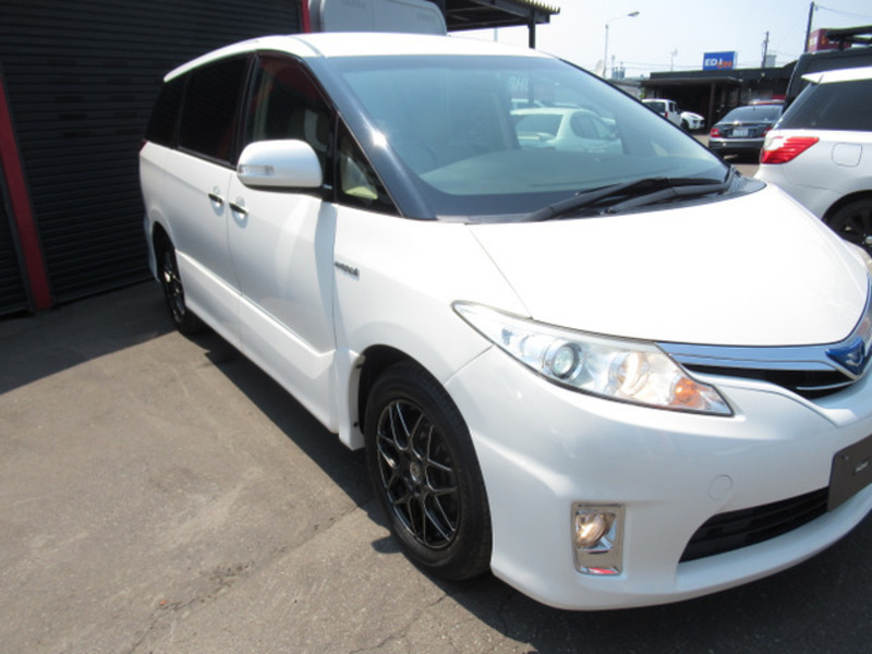 ESTIMA HYBRID