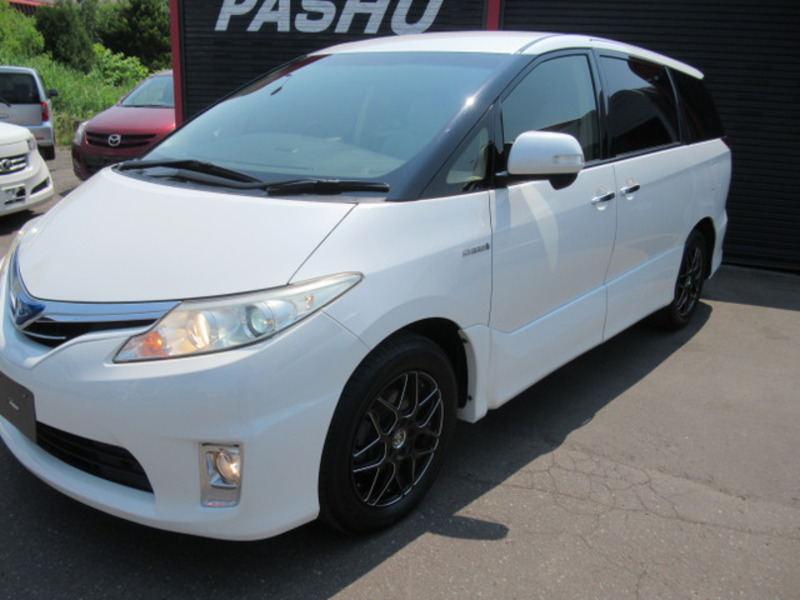 ESTIMA HYBRID