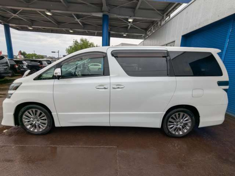 VELLFIRE