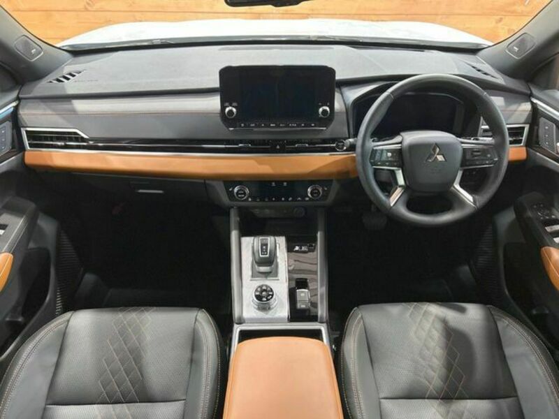 OUTLANDER PHEV