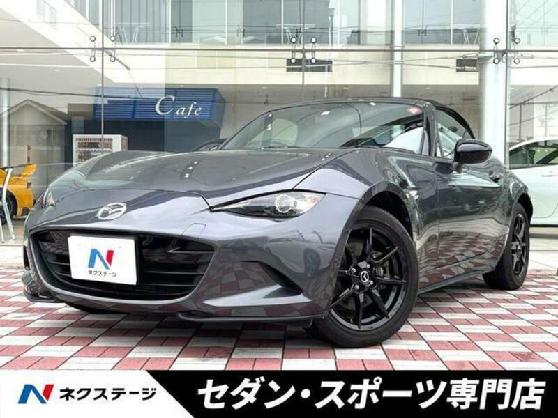 ROADSTER-0