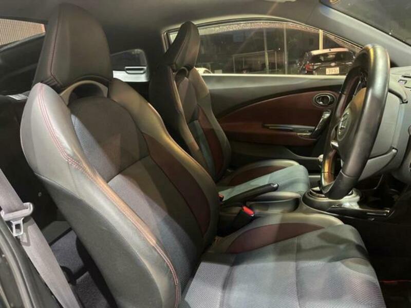 CR-Z