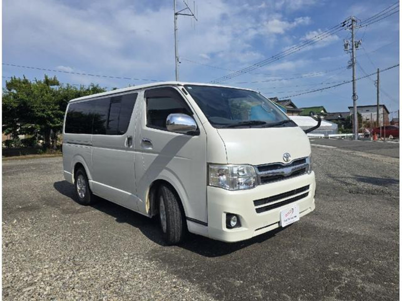 HIACE VAN