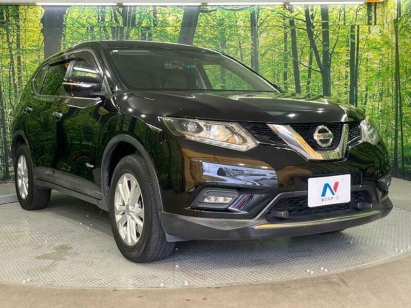 X-TRAIL