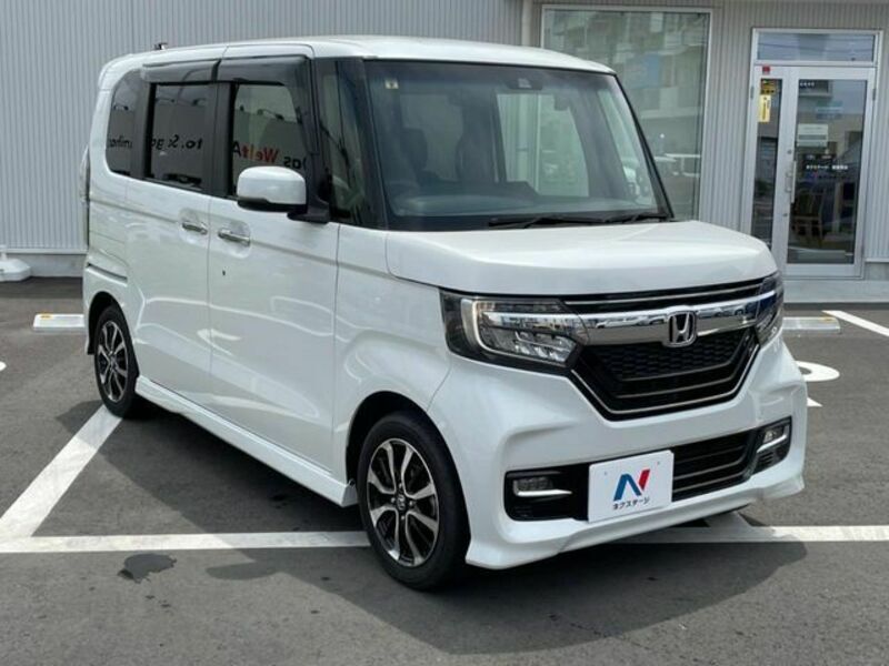 N BOX CUSTOM
