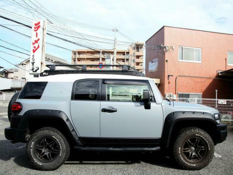 FJ CRUISER