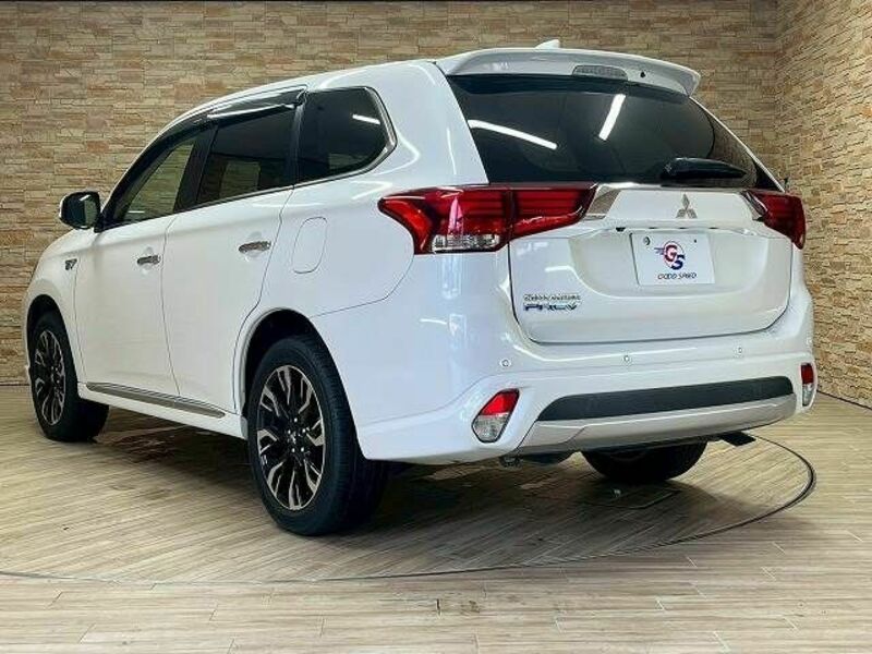 OUTLANDER PHEV