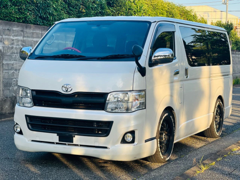 HIACE VAN