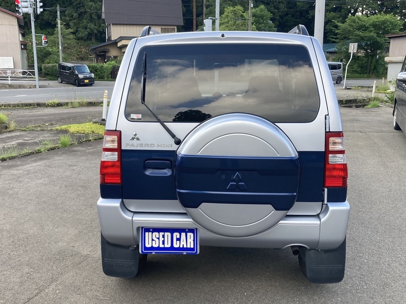 PAJERO MINI