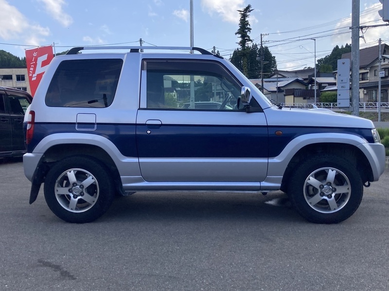 PAJERO MINI