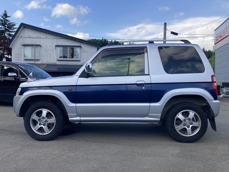 PAJERO MINI