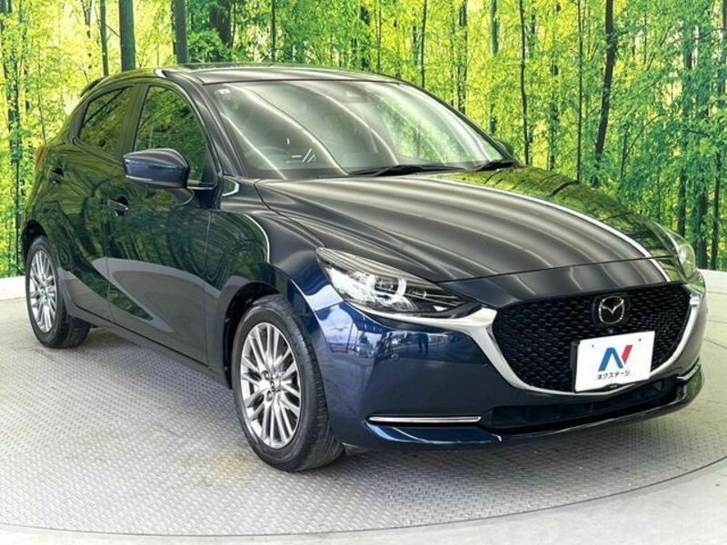 MAZDA2