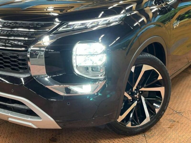 OUTLANDER PHEV