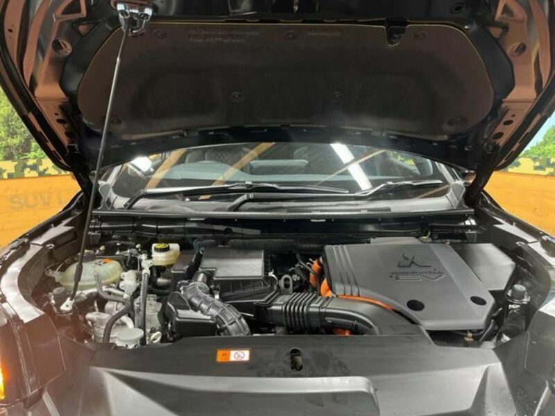 OUTLANDER PHEV