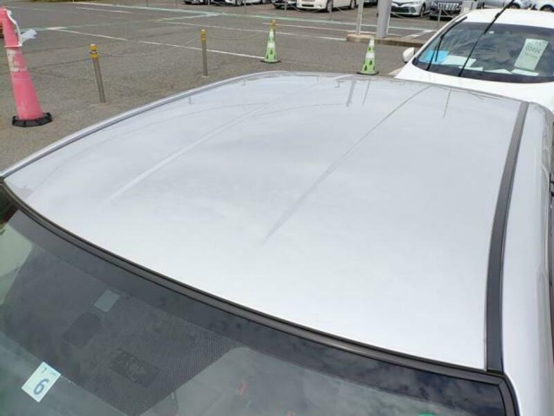 COROLLA AXIO