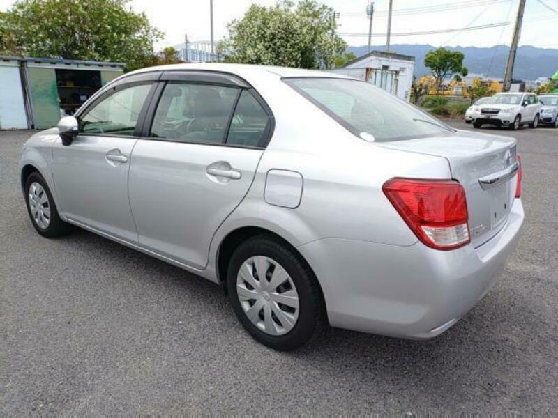 COROLLA AXIO