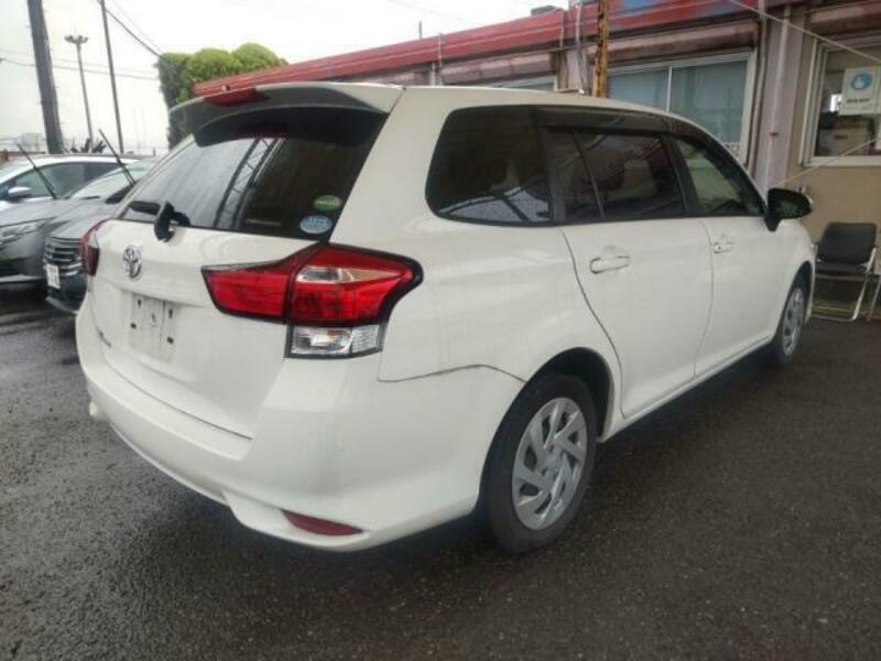 COROLLA FIELDER