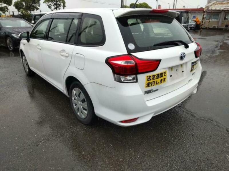 COROLLA FIELDER